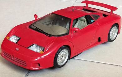 Dy Bburago 1991 Bugatti 110EB 1/18 Scale Car