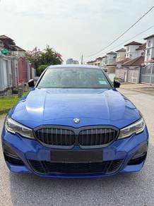 BMW 330i 30i M SPORT in Subang Jaya, SGR