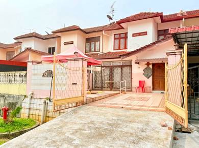2-storey Terraced House For Sale in Sikamat,NSN