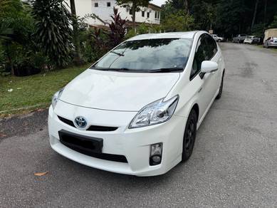 Toyota Prius (HYBRID) in Seri Kembangan, SGR