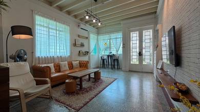 Semi-Detached House For Sale in Tanjung Bungah,PNG