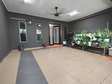 2-storey Terraced House For Sale in Mantin,NSN