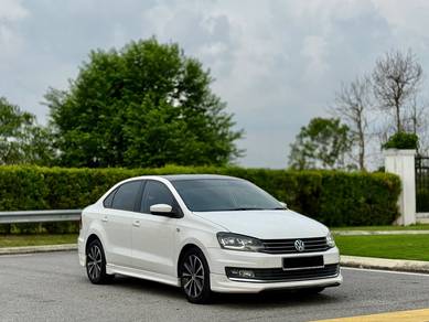 2019 Volkswagen Vento HIGHLINE