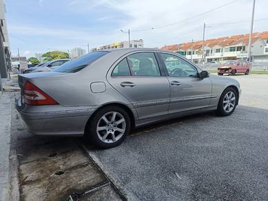 Mercedes Benz C180 C180 KOMPRESSOR STATIONWAGON AVANTGARDE in Permatang Pauh, PNG