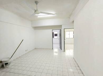 Apartment For Rent in Pangsapuri Dahlia @ Bandar Baru Klang