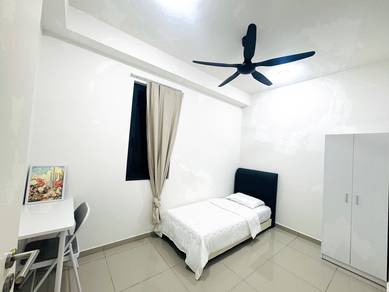 Room in Damansara Perdana, SGR