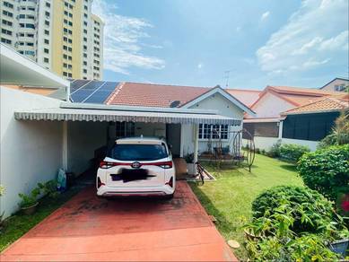 Semi-Detached House For Sale in Tanjung Bungah,PNG