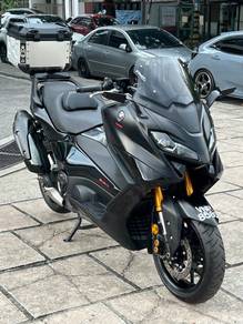 Yamaha TMAX