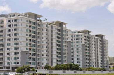 Condominium For Sale in BayStar Condominium
