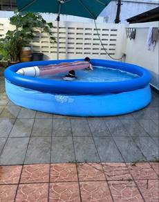 INTEX swimming pool