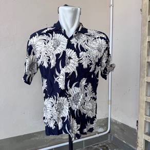 FireLand Sun Surf Aloha Shirt, Size M Rayon