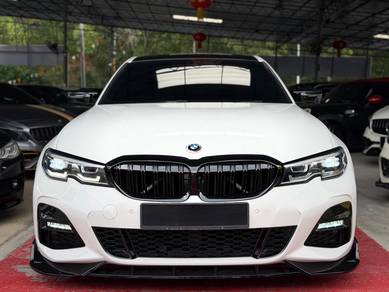 BMW 330i 30i in Desa Petaling, KUL