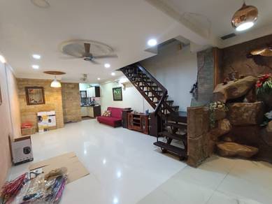 2-storey Terraced House For Sale in Gombak,SGR