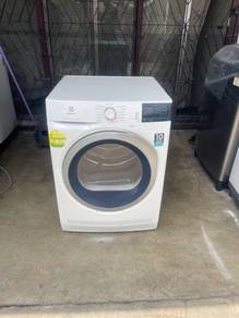 Electrolux inverter condenser clothes dryer 8kg