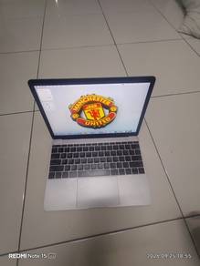macbook 2017 retina