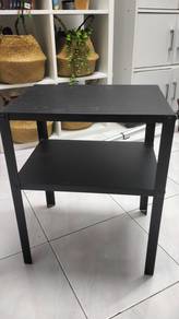 Meja Tepi Katil Ikea
