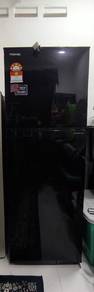 Peti Ais Toshiba 280L