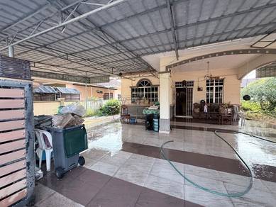Bungalow House For Sale in Senawang,NSN