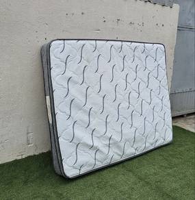 YE66D Tilam Queen Spring Mattress Euro Top 10" SIL