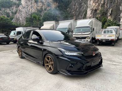 Honda City V in Batu Caves, SGR