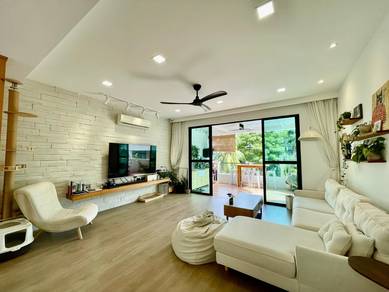 Condominium For Sale in Scotland Villas