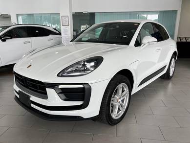 Porsche Macan  in Petaling Jaya, SGR