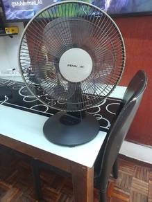stand fan