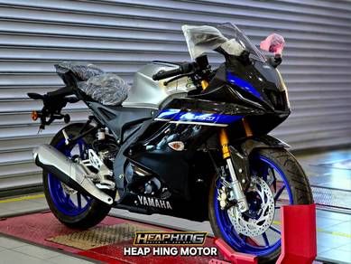 Yamaha R15