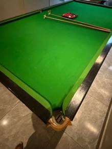 Snooker table