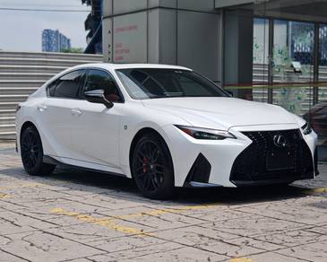 Lexus IS 300 F SPORT MODE BLACK in Setapak, KUL