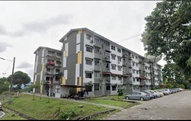 Flat For Sale in Taman Cempaka