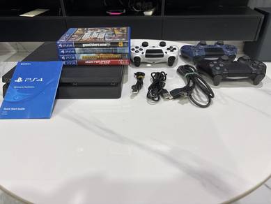 PS4 Slim