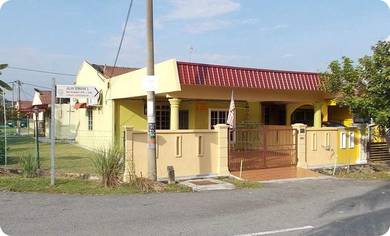 Kak Teh Homestay (4 aircond bedrooms)