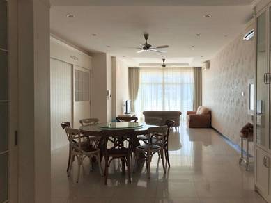 Condominium For Rent in Fettes Residences