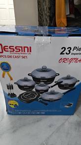 Dessini 23pcs cookware set