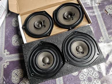 Speaker Axia lama Fullset 4pintu second 