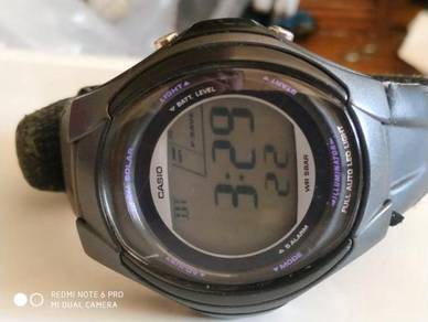 Vintage Casio solar powered watch