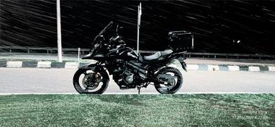 Suzuki V-Strom 650