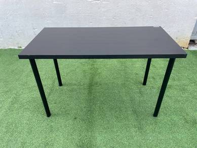YE73AT Meja Tulis 120cm LINNMON ADILS Table
