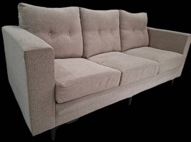 Sofa! Macam baru! Senang Dicuci!
