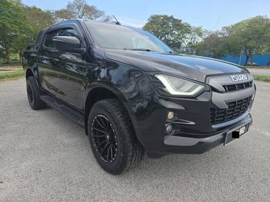 Isuzu D-Max AUTO PLUS in Sungai Besi, KUL