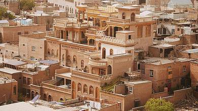 9H8M Pengembaraan Xinjiang Selatan | AMI Travel
