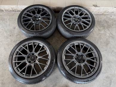 Rim enkei pfm1 18 inch tayar michelin ps5