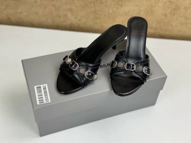 [SALES] Balenciaga Cagole Studded Leather Mules