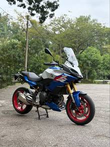 BMW F 900 XR