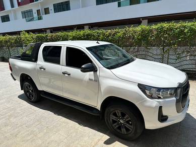 Toyota Hilux E in Others, PNG