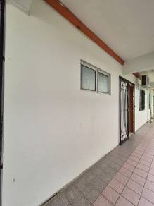 Apartment For Sale in Lok Kawi Heights