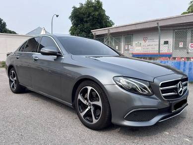 Mercedes Benz E200 200 SPORTSTYLE in Petaling Jaya, SGR