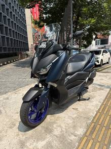 Yamaha XMAX