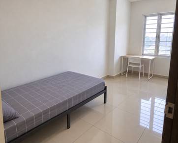 Room in Kuantan, PHG